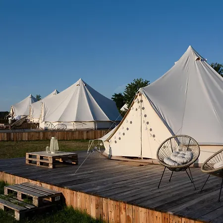 מלון Mokrovraty Glamping Pospolu מראה חיצוני תמונה